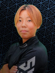 山口　晴菜