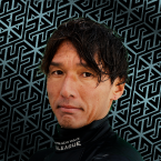 安部　亙